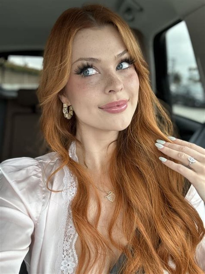 The Truth Behind Elly Clutch's OnlyFans Leak